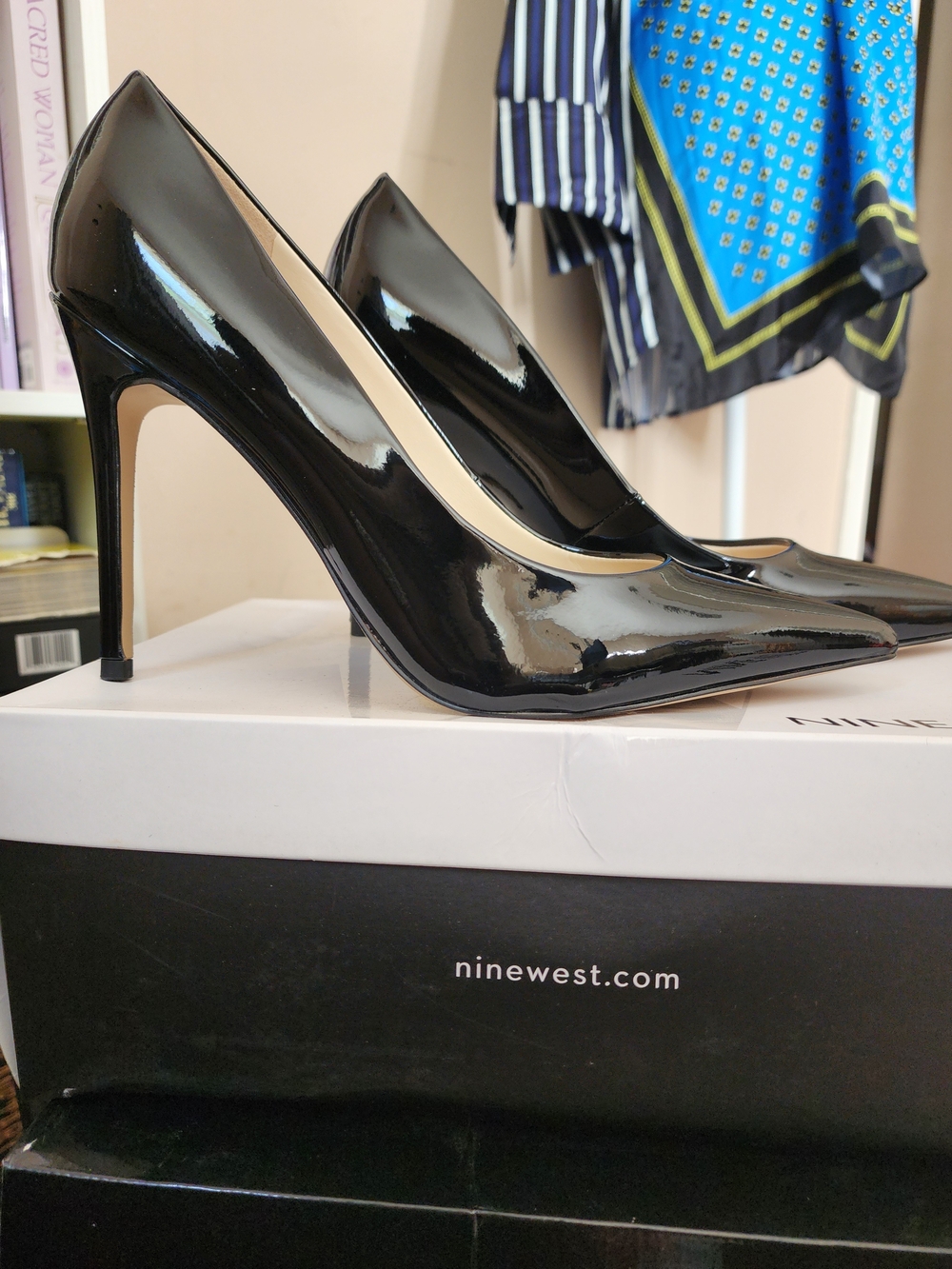 Nine West FRESH3 Black Patent Stiletto Pumps Size 10